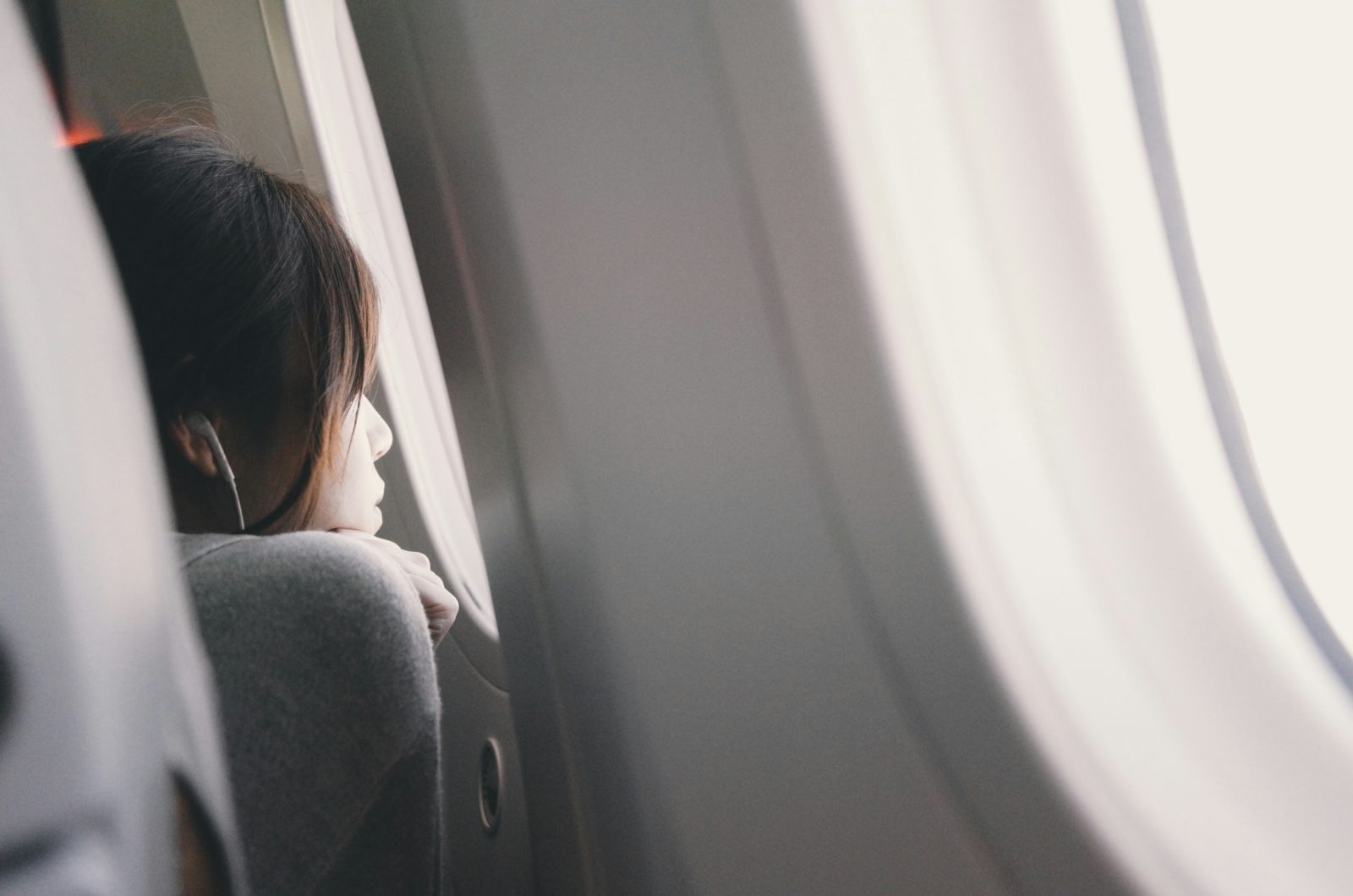 How to Overcome Your Fear of Flying: Expert Tips for Nervous Flyers How to Overcome Your Fear of Flying: Expert Tips for Nervous Flyers
