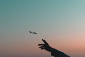 How to Calm  Your Mind Before a Flight